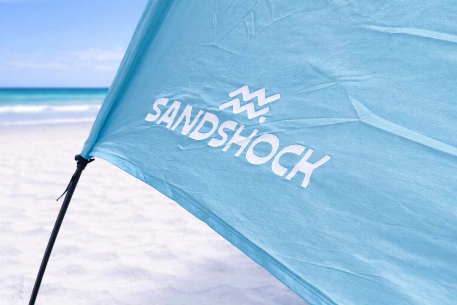 Sandshock Wind-Powered Beach Shade